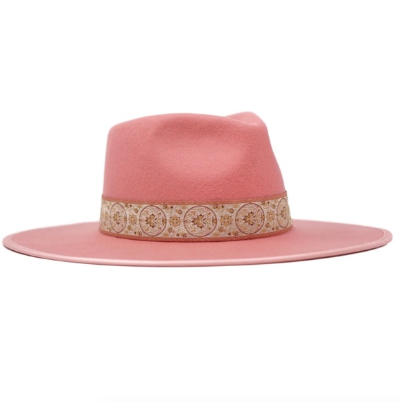 Olive & Pique Women\'s Pink Helen Wool Felt Hat
